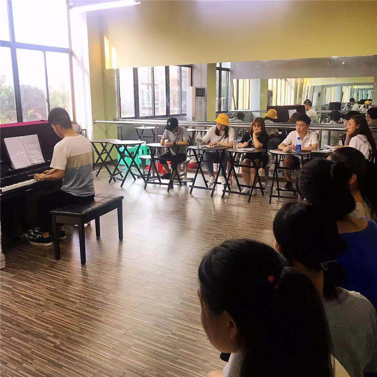 音乐艺考集训.jpg